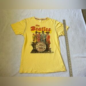 Yellow “Beatles” Tshirt​